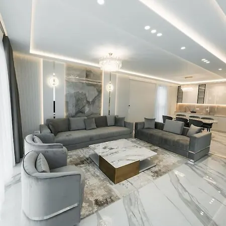 Palmera Dream Villa *