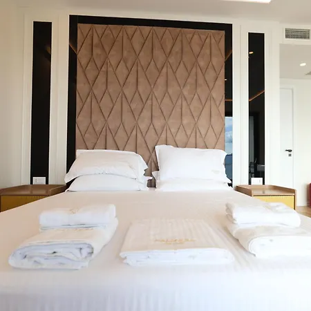 Palmera Dream Villa Saranda