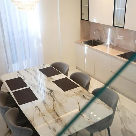 Palmera Dream Villa Saranda